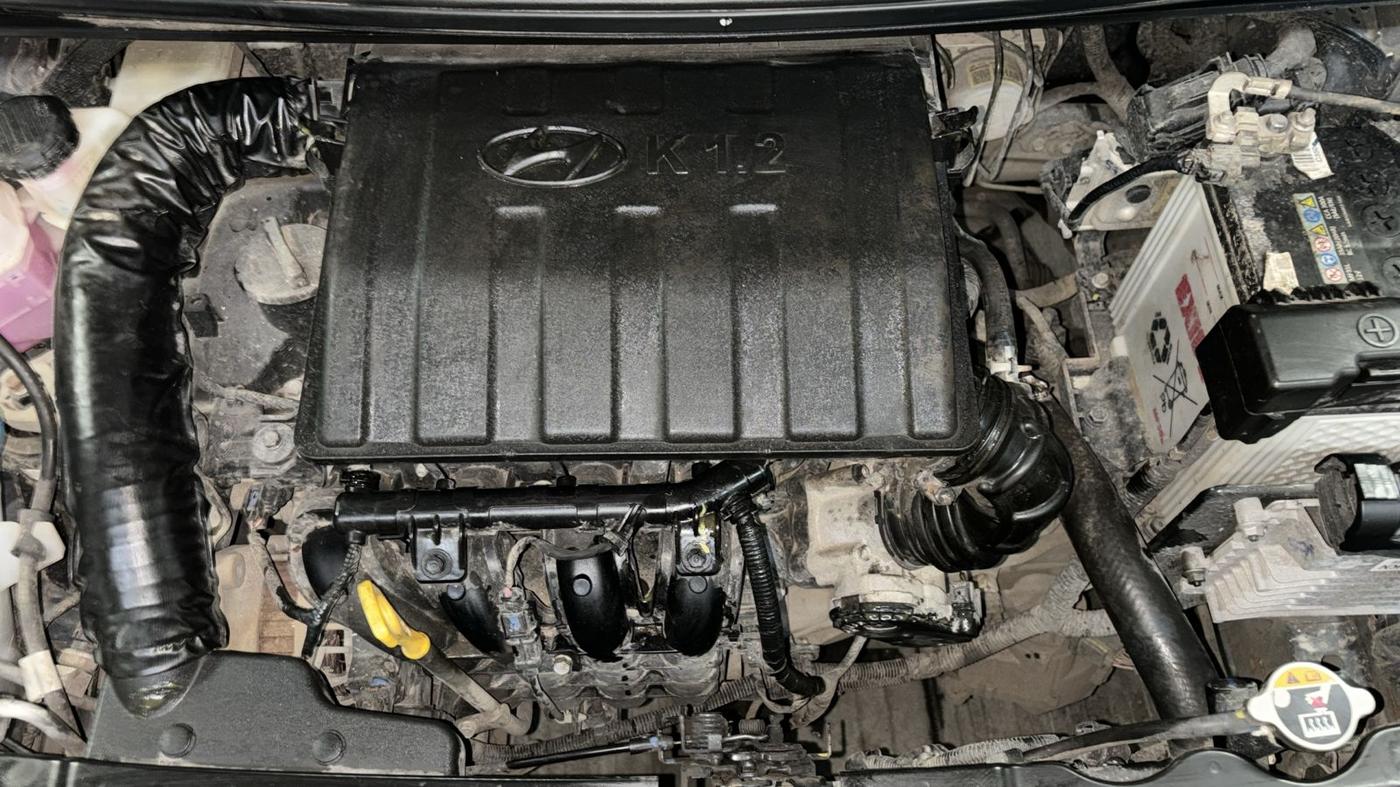 2022 Hyundai GRAND I10 NIOS SPORTZ AMT 1.2 KAPPA VTVT, Petrol, Automatic, 16,364 km, Open Bonet