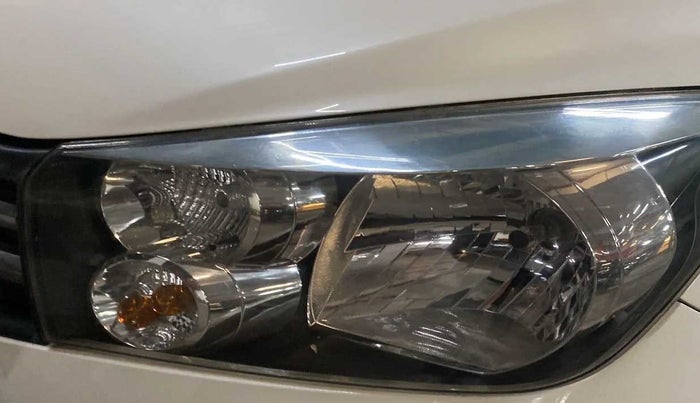 2017 Maruti Celerio ZXI, Petrol, Manual, 58,623 km, Left headlight - Minor scratches