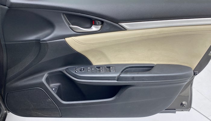 2019 Honda Civic VX CVT i-VTEC, Petrol, Automatic, 26,322 km, Driver Side Door Panels Control