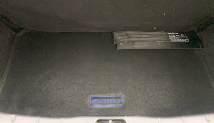 2018 Hyundai NEW SANTRO SPORTZ MT, Petrol, Manual, 49,719 km, Boot Inside