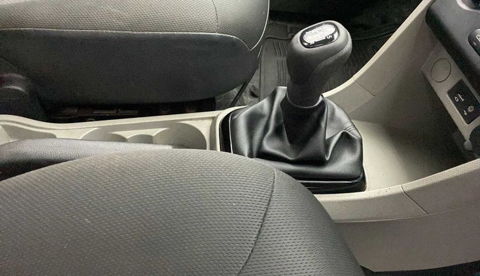 2018 Tata Tiago XT PETROL, Petrol, Manual, 97,974 km, Gear Lever
