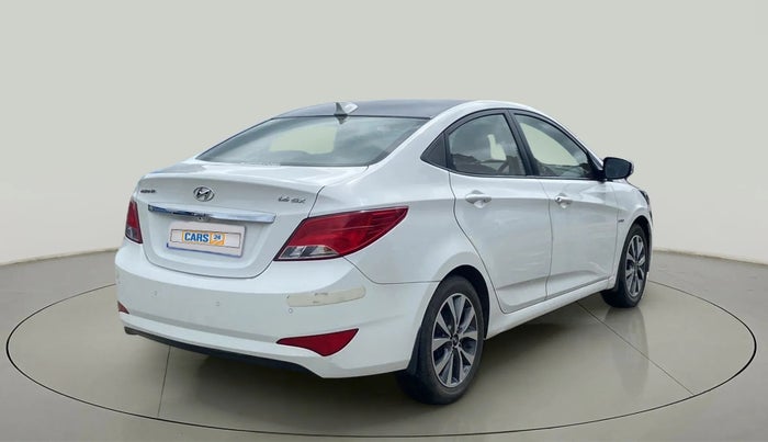 2016 Hyundai Verna 1.6 VTVT SX, Petrol, Manual, 34,289 km, Right Back Diagonal