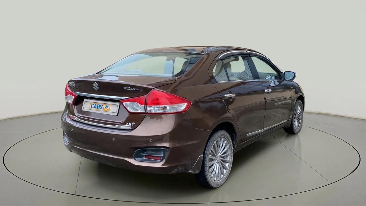 2016 Maruti Ciaz ZXI+, Petrol, Manual, 97,551 km, Right Back Diagonal