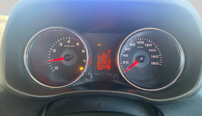 2017 Mahindra TUV300 T8, Diesel, Manual, 47,272 km, Odometer Image