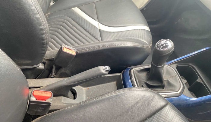 2020 Maruti IGNIS ZETA 1.2, Petrol, Manual, 31,720 km, Gear Lever