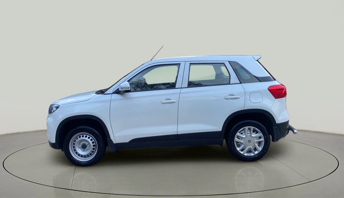2022 Maruti Vitara Brezza LXI, Petrol, Manual, 8,788 km, Left Side