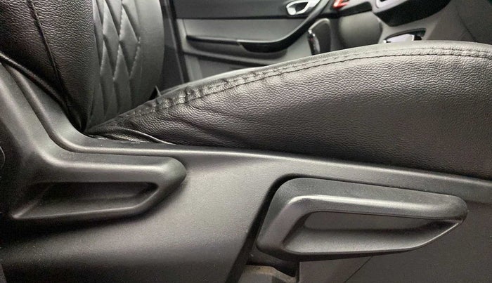 2020 Tata Tiago XZA PLUS DUAL TONE PETROL, Petrol, Automatic, 78,195 km, Driver Side Adjustment Panel