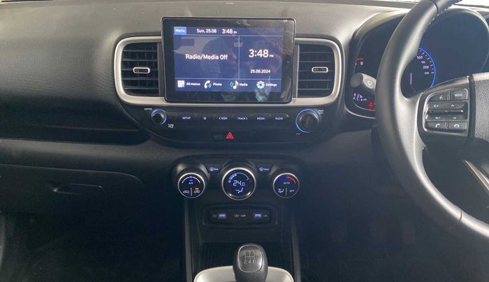 2021 Hyundai VENUE S+ 1.2, Petrol, Manual, 22,280 km, Air Conditioner