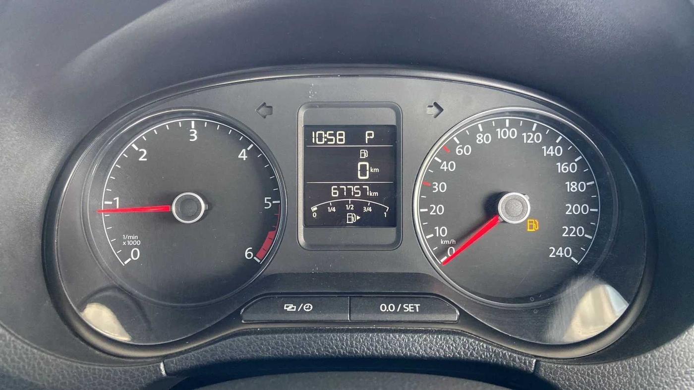 2018 Volkswagen Vento HIGHLINE 1.5 AT, Diesel, Automatic, 67,689 km, Odometer Image