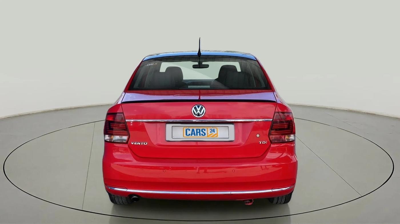 2018 Volkswagen Vento HIGHLINE 1.5 AT, Diesel, Automatic, 67,689 km, Back/Rear