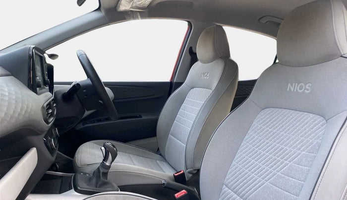 2023 Hyundai GRAND I10 NIOS ASTA AMT 1.2 KAPPA VTVT, Petrol, Automatic, 11,884 km, Right Side Front Door Cabin