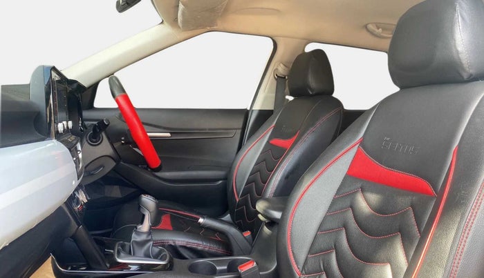2021 KIA SELTOS HTK PLUS 1.5 DIESEL, Diesel, Manual, 53,785 km, Right Side Front Door Cabin