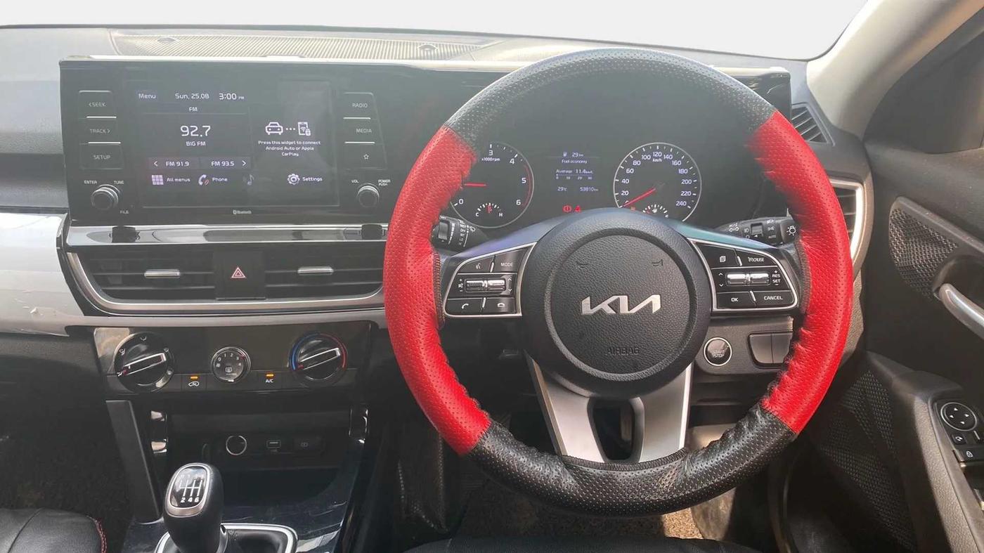 2021 KIA SELTOS HTK PLUS 1.5 DIESEL, Diesel, Manual, 53,785 km, Steering Wheel Close Up