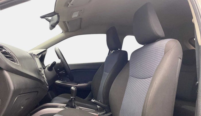 2020 Toyota Glanza G, Petrol, Manual, 80,665 km, Right Side Front Door Cabin