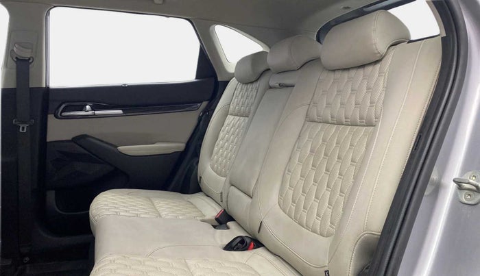 2021 KIA SELTOS HTX 1.5 PETROL, Petrol, Manual, 44,031 km, Right Side Rear Door Cabin