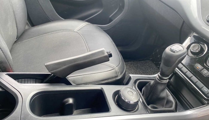 2022 Tata NEXON XM SUNROOF PETROL, CNG, Manual, 9,349 km, Gear Lever