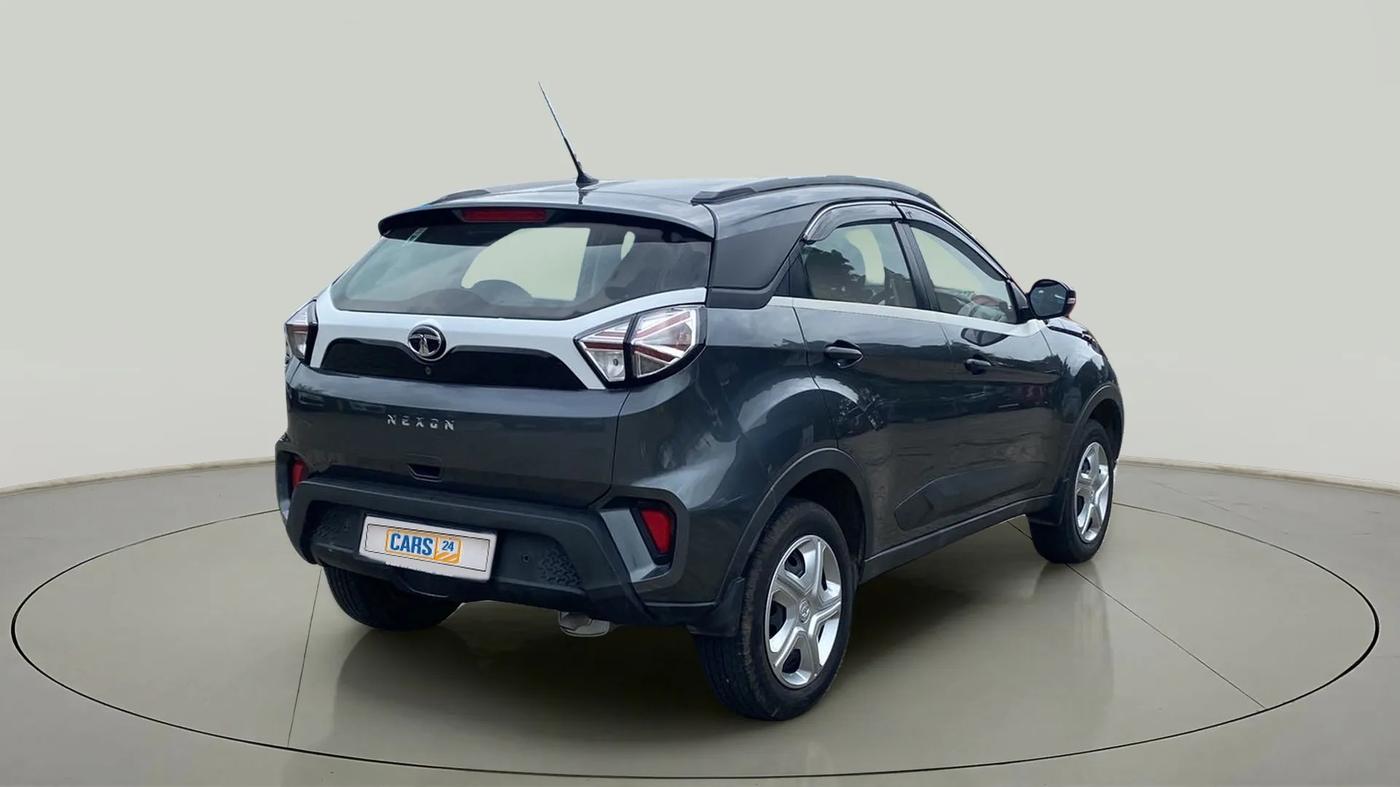 2022 Tata NEXON XM SUNROOF PETROL, CNG, Manual, 9,349 km, Right Back Diagonal
