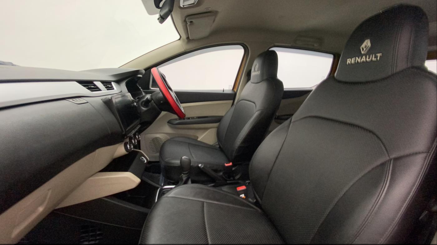2023 Renault TRIBER RXZ AMT, Petrol, Automatic, 9,148 km, Right Side Front Door Cabin