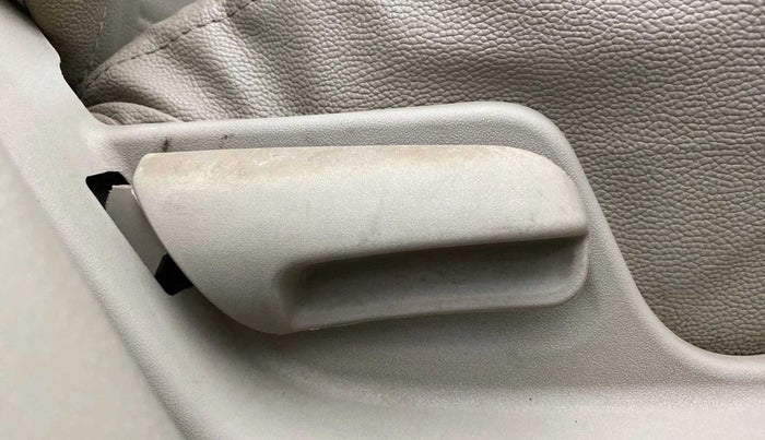 2013 Maruti Ertiga VXI, Petrol, Manual, 78,615 km, Driver Side Adjustment Panel