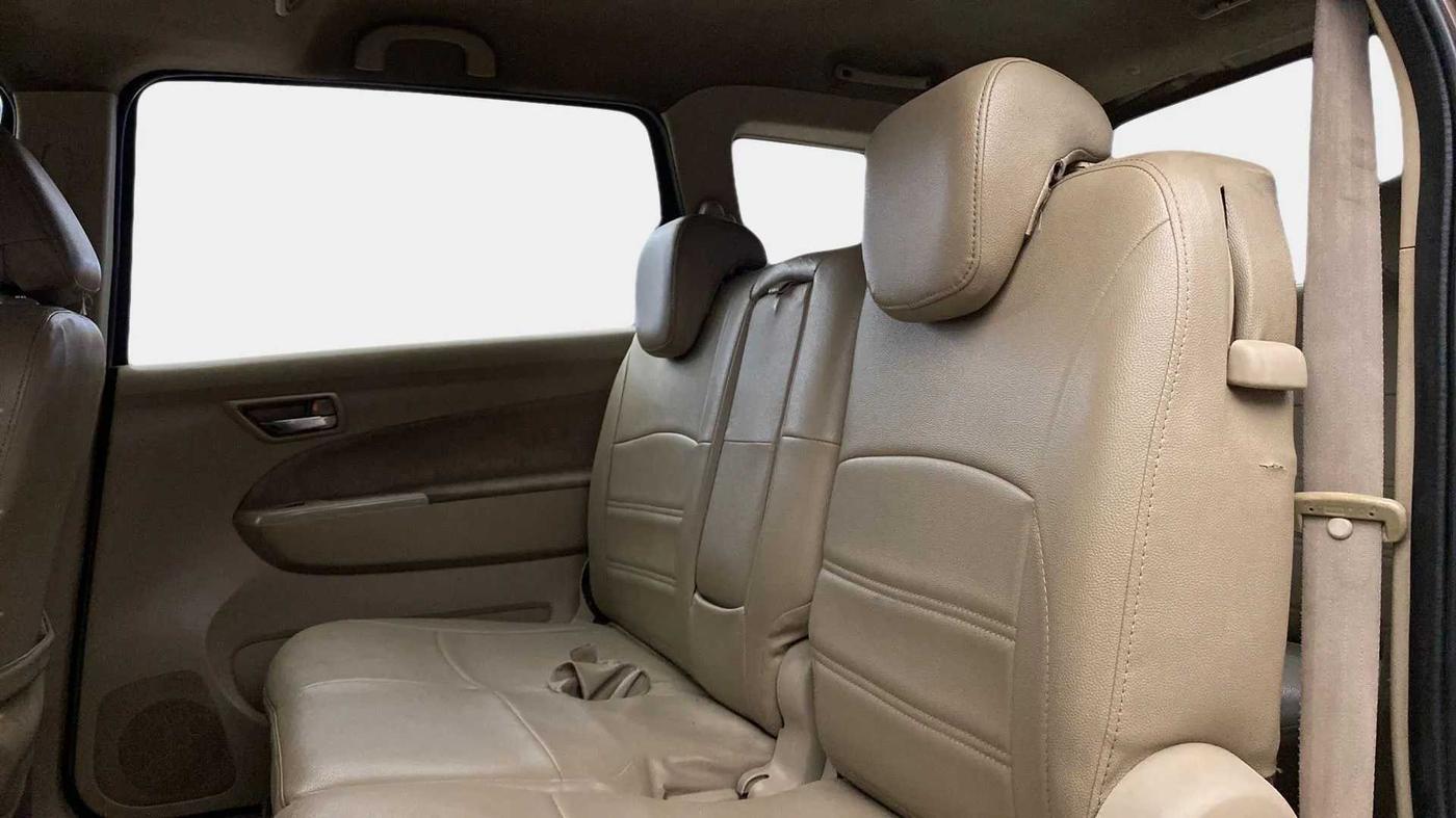 2013 Maruti Ertiga VXI, Petrol, Manual, 78,615 km, Right Side Rear Door Cabin