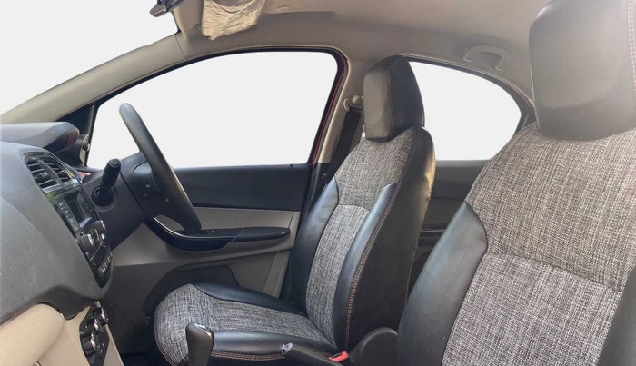 2018 Tata Tiago XZ PETROL, Petrol, Manual, 43,600 km, Right Side Front Door Cabin