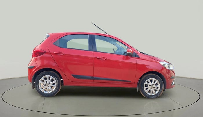 2018 Tata Tiago XZ PETROL, Petrol, Manual, 43,600 km, Right Side