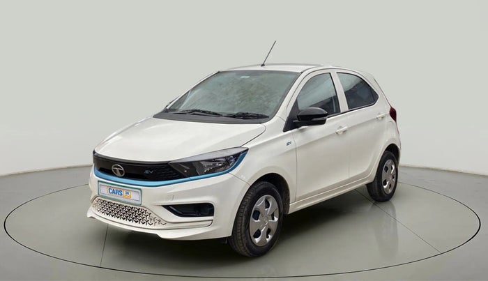 2023 Tata TIAGO EV XT LONG RANGE, Electric, Automatic, 11,378 km, Left Front Diagonal