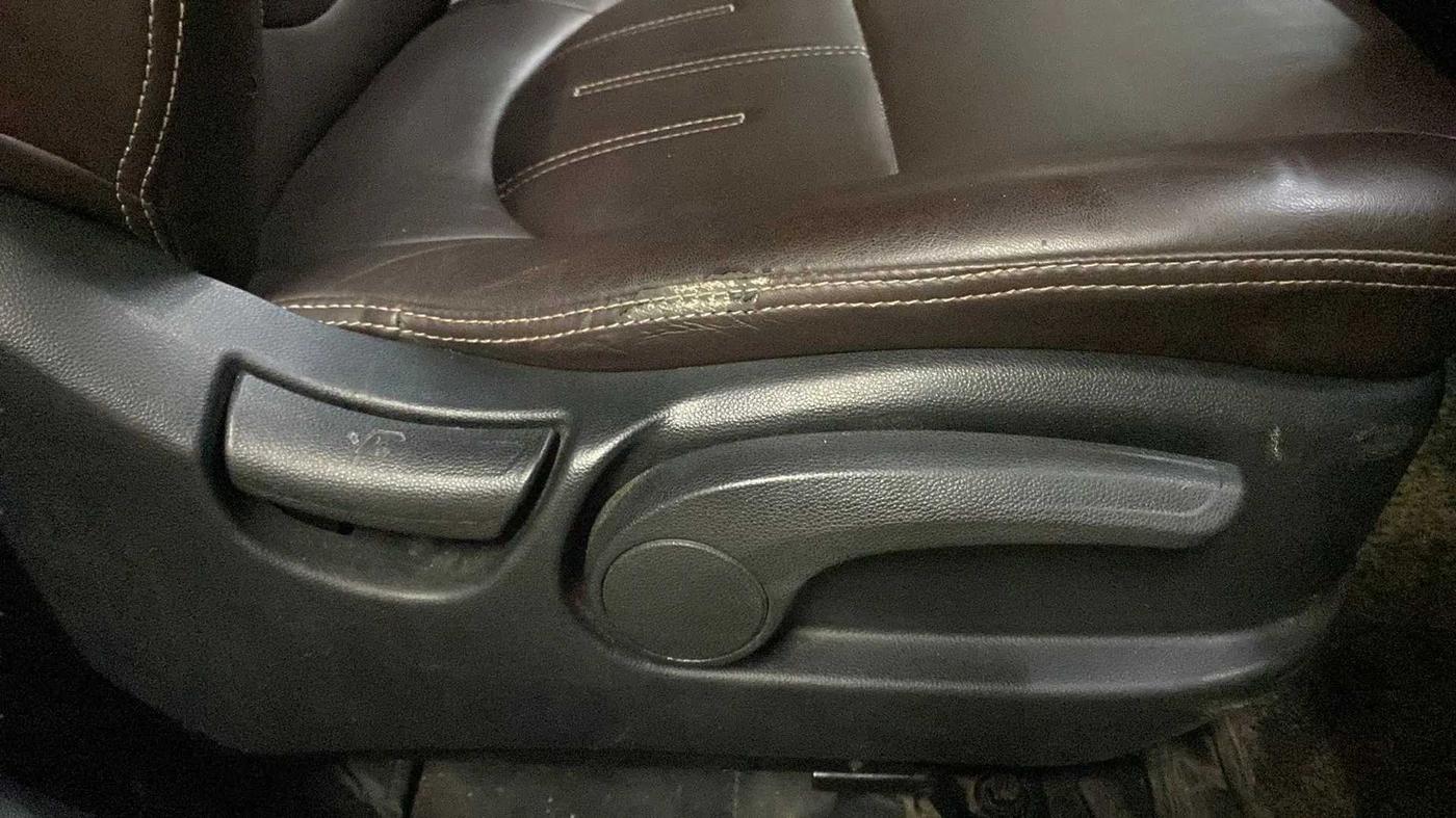 2019 Hyundai Creta SX AT 1.6 PETROL, Petrol, Automatic, 69,647 km, Driver Side Adjustment Panel