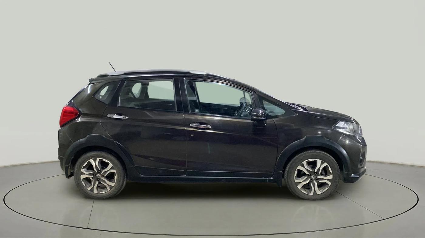 2017 Honda WR-V 1.2L I-VTEC VX MT, Petrol, Manual, 40,296 km, Right Side View