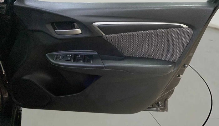 2017 Honda WR-V 1.2L I-VTEC VX MT, Petrol, Manual, 40,296 km, Driver Side Door Panels Control