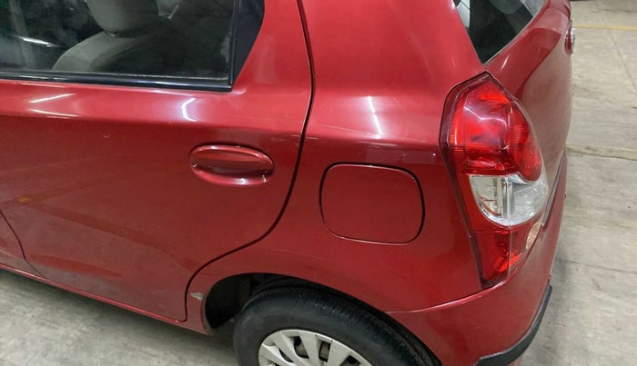 2013 Toyota Etios Liva G, Petrol, Manual, 74,406 km, Left quarter panel - Minor scratches