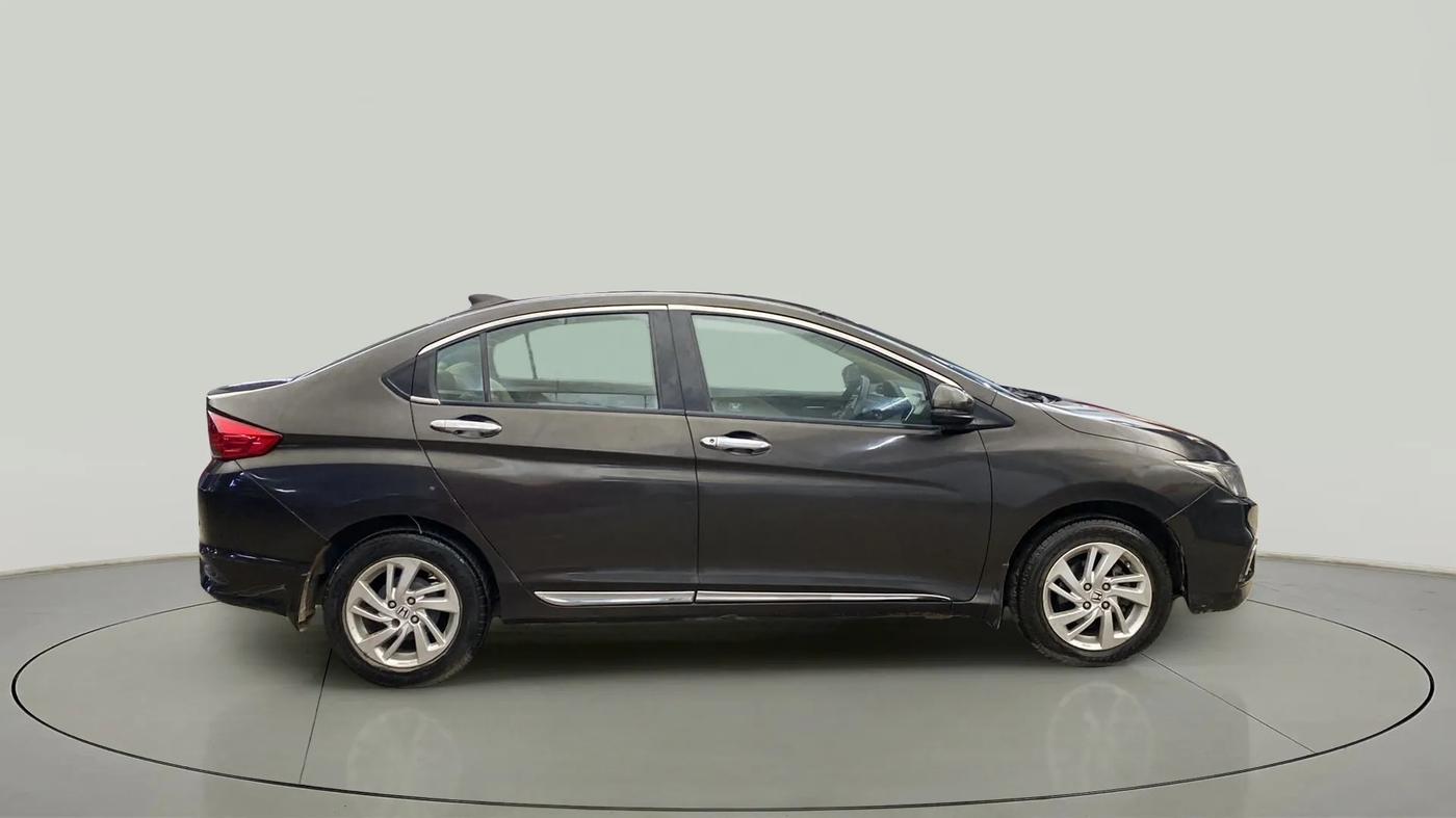 2018 Honda City 1.5L I-VTEC SV, Petrol, Manual, 1,03,452 km, Right Side View