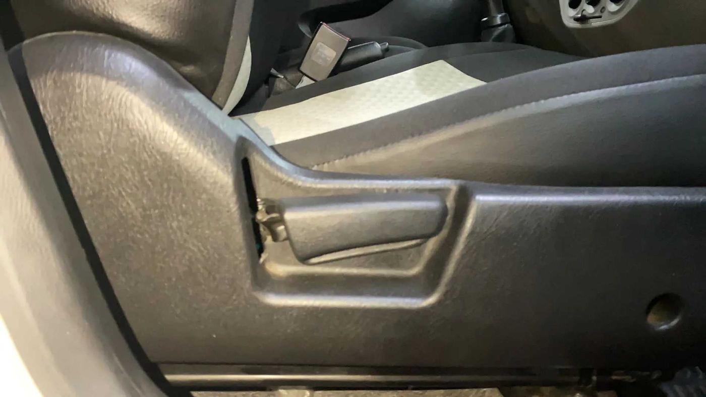 2021 Maruti Alto LXI, Petrol, Manual, 20,220 km, Driver Side Adjustment Panel