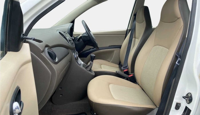2014 Hyundai i10 SPORTZ 1.1, Petrol, Manual, 80,339 km, Right Side Front Door Cabin