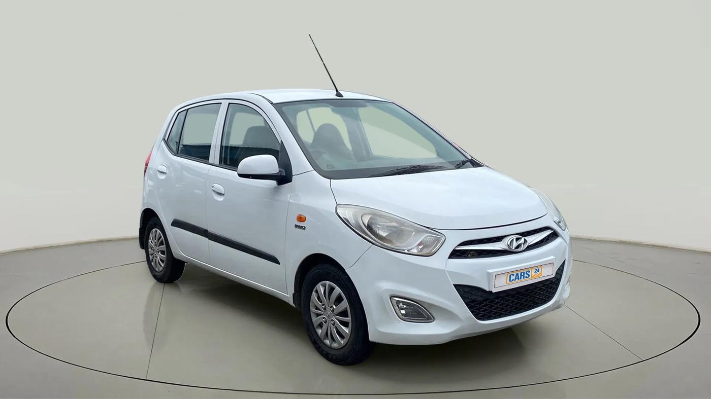 2014 Hyundai i10 SPORTZ 1.1, Petrol, Manual, 80,339 km, SRP