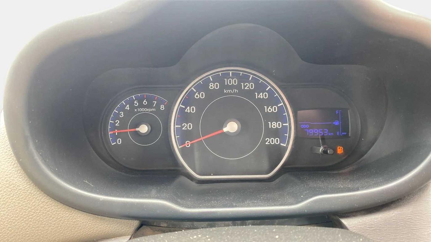 2014 Hyundai i10 SPORTZ 1.1, Petrol, Manual, 80,339 km, Odometer Image