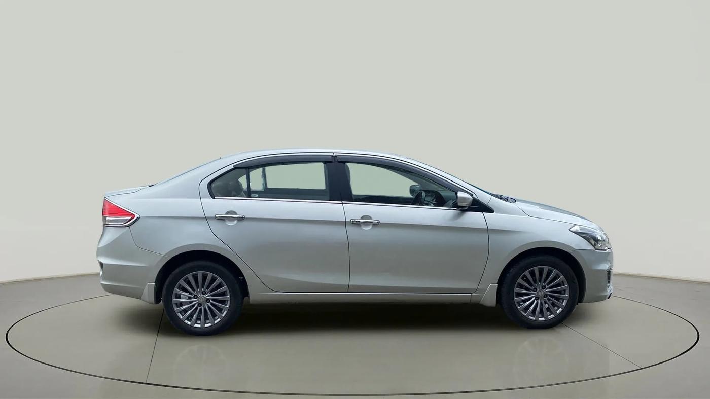 2017 Maruti Ciaz ALPHA  AT 1.4  PETROL, Petrol, Automatic, 38,702 km, Right Side