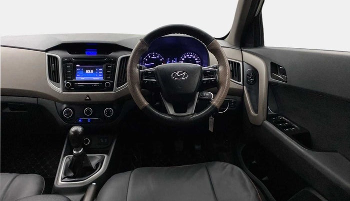2016 Hyundai Creta E PLUS 1.6 PETROL, CNG, Manual, 67,741 km, Steering Wheel Close Up