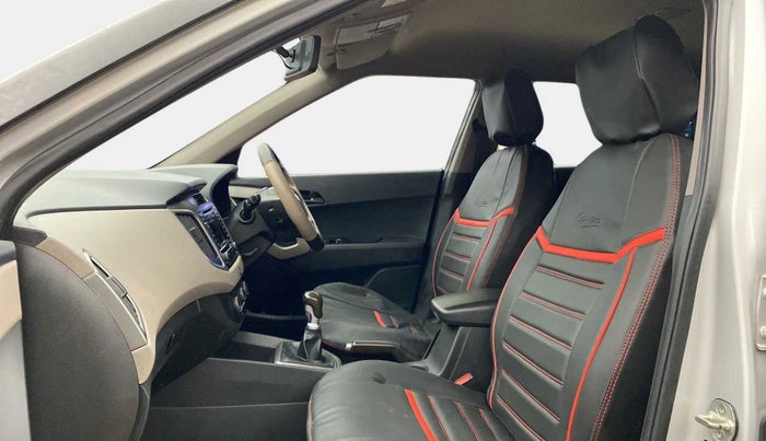 2016 Hyundai Creta E PLUS 1.6 PETROL, CNG, Manual, 67,741 km, Right Side Front Door Cabin