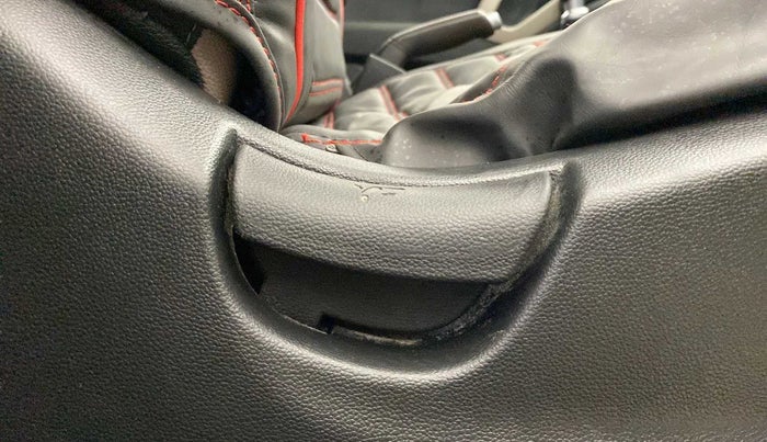 2016 Hyundai Creta E PLUS 1.6 PETROL, CNG, Manual, 67,741 km, Driver Side Adjustment Panel