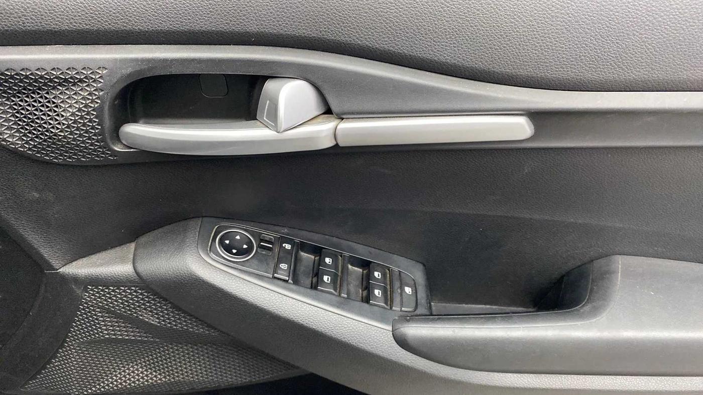 2020 KIA SELTOS HTK 1.5 DIESEL, Diesel, Manual, 58,156 km, Driver Side Door Panels Control