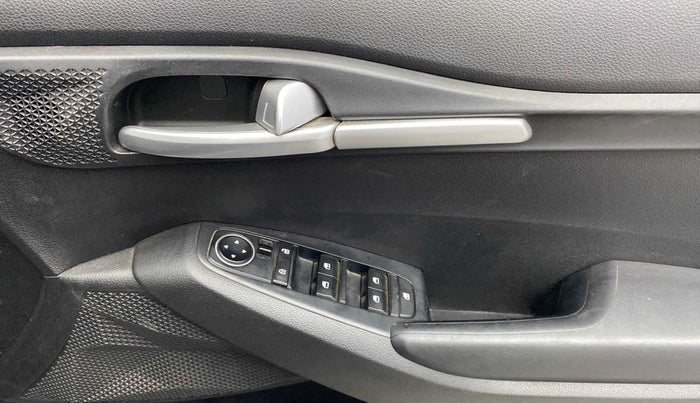 2020 KIA SELTOS HTK 1.5 DIESEL, Diesel, Manual, 58,156 km, Driver Side Door Panels Control
