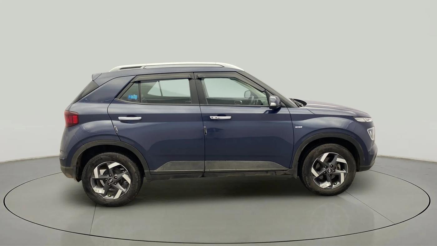 2022 Hyundai VENUE SX PLUS 1.0 TURBO DCT, Petrol, Automatic, 31,563 km, Right Side View