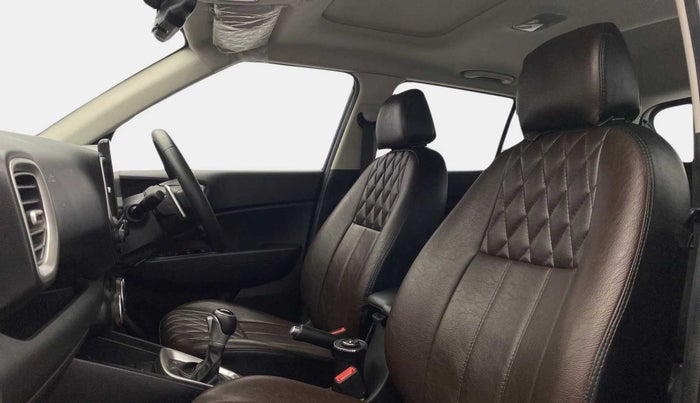 2022 Hyundai VENUE SX PLUS 1.0 TURBO DCT, Petrol, Automatic, 31,563 km, Right Side Front Door Cabin