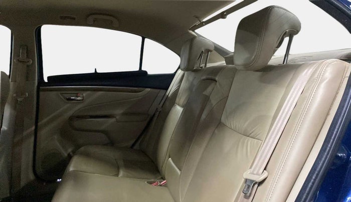 2019 Maruti Ciaz ALPHA 1.5 SHVS PETROL, Petrol, Manual, 25,858 km, Right Side Rear Door Cabin