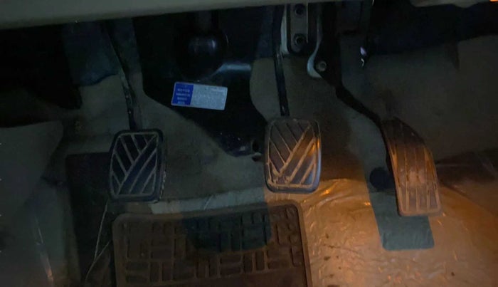 2019 Maruti Ciaz ALPHA 1.5 SHVS PETROL, Petrol, Manual, 25,858 km, Pedals