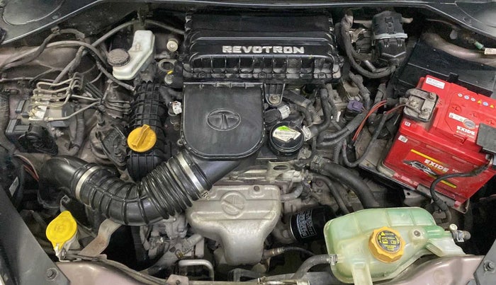 2017 Tata Tiago XZA PETROL, Petrol, Automatic, 33,834 km, Open Bonet