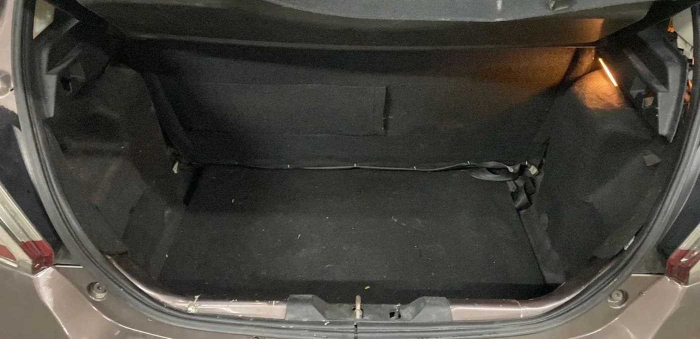 2017 Tata Tiago XZA PETROL, Petrol, Automatic, 33,834 km, Boot Inside