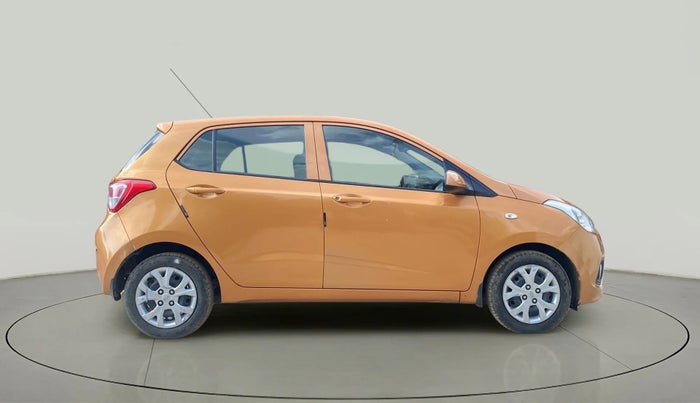 2015 Hyundai Grand i10 MAGNA 1.2 KAPPA VTVT, Petrol, Manual, 79,811 km, Right Side