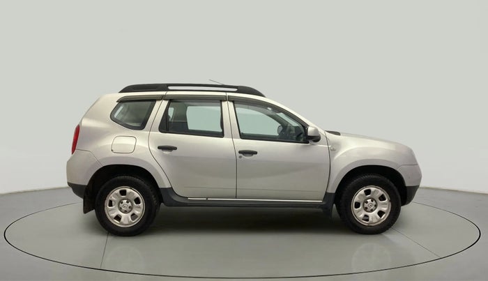 2015 Renault Duster 85 PS RXL DIESEL, Diesel, Manual, 50,208 km, Right Side View
